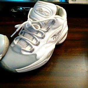 25th anniversary  allen Iverson's size 9